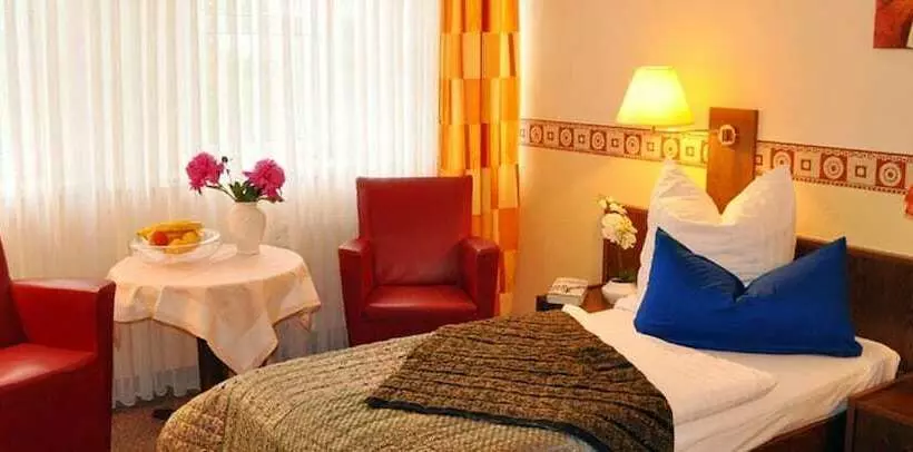Standardzimmer, 4 Hufen