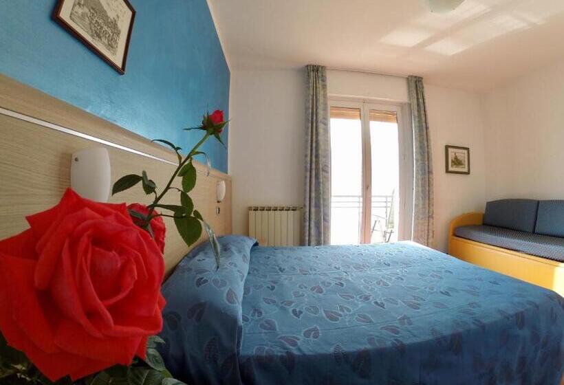 Номер Стандарт Трехместный, Albergo Villa Edera