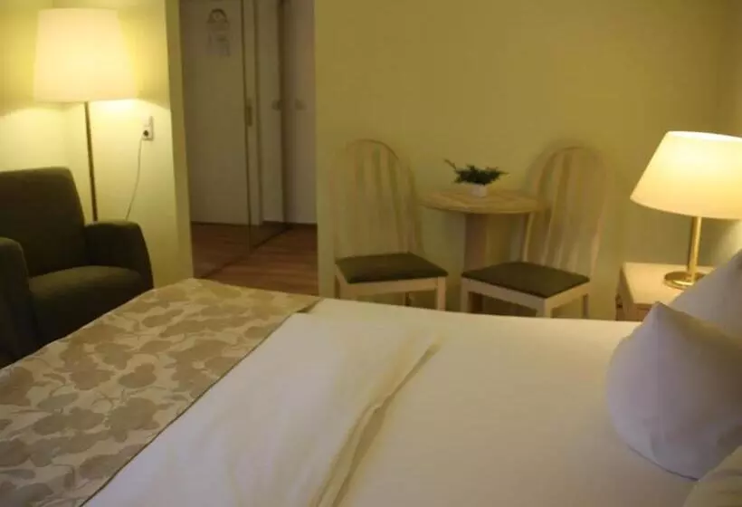 اتاق استاندارد, Altes Kasino Hotel Am See