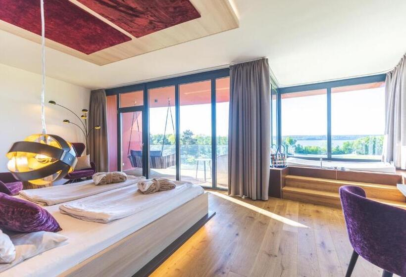 발코니가 있는 스위트, Bornmühle