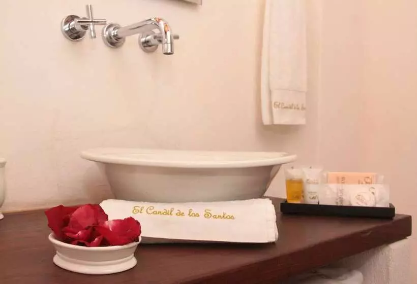 اتاق سوپریور, El Candil De Los Santos