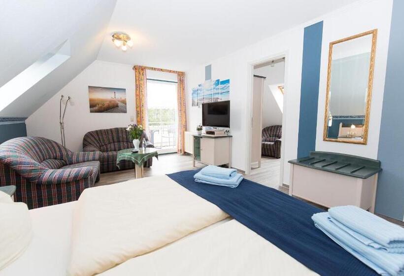 غرفة ديلوكس مزودة بشرفة, Garni Am Deich