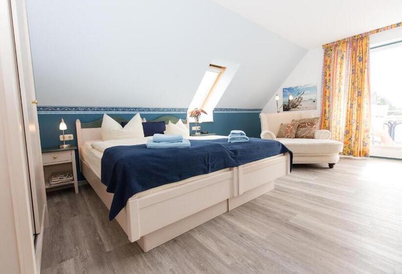 غرفة ديلوكس مزودة بشرفة, Garni Am Deich