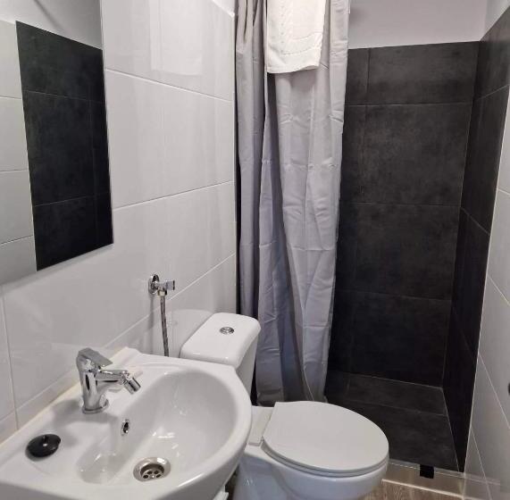 غرفة ديلوكس مطلّة علي البحر مزوَّدة بشُرفة, Hospedaria Pôr Do Sol