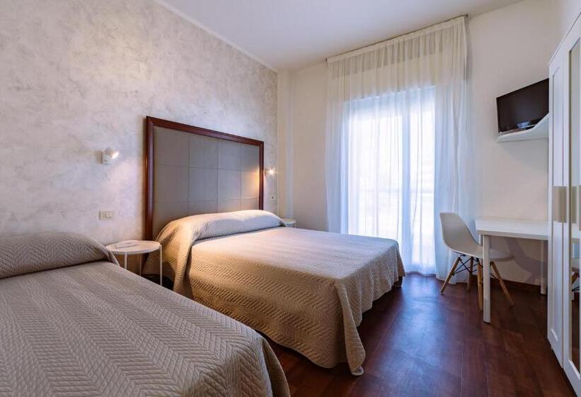 اتاق استاندارد سه نفره, Imperiale