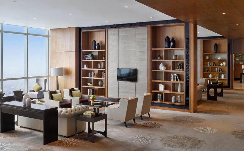 Полулюкс Кровать Кинг, Intercontinental Hanoi Landmark72, An Ihg