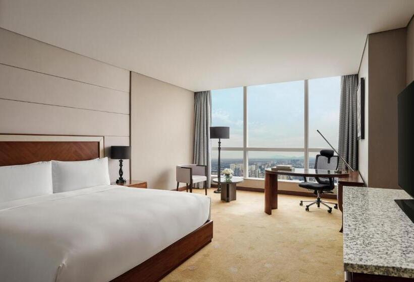 Номер Клуб Кровать Кинг, Intercontinental Hanoi Landmark72, An Ihg