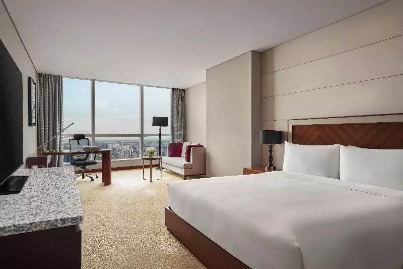 اتاق پرمیوم, Intercontinental Hanoi Landmark72, An Ihg