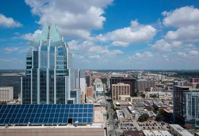 スタンダードシティビュールーム, Jw Marriott Austin