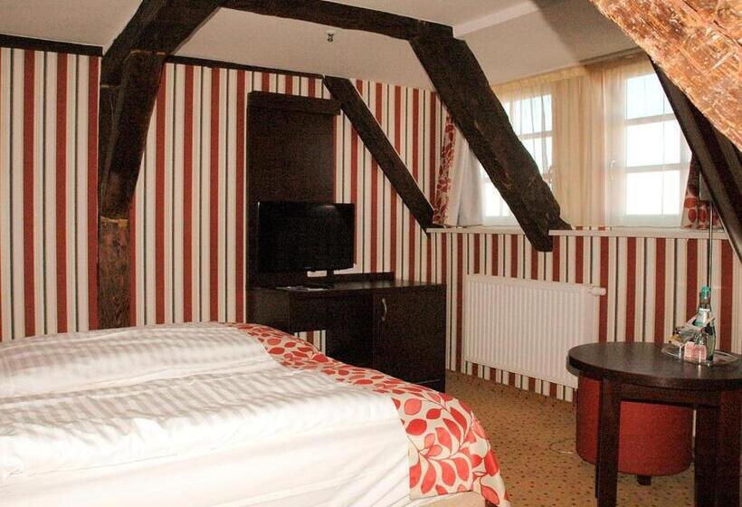 스탠다드 룸, Marchen