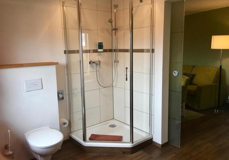 패밀리 룸, Marchen