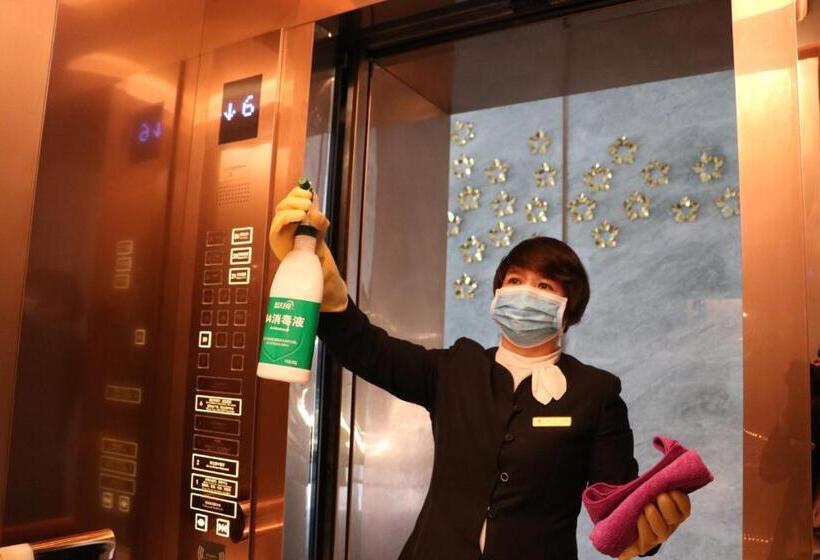 Chambre Deluxe, Rongjiang