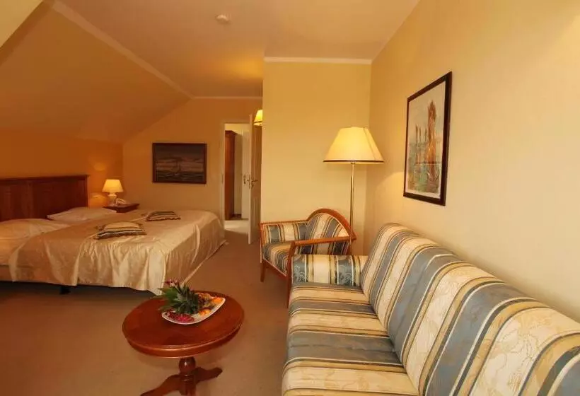 Standard Room Sea View, Strandhotel Deichgraf Graal Müritz