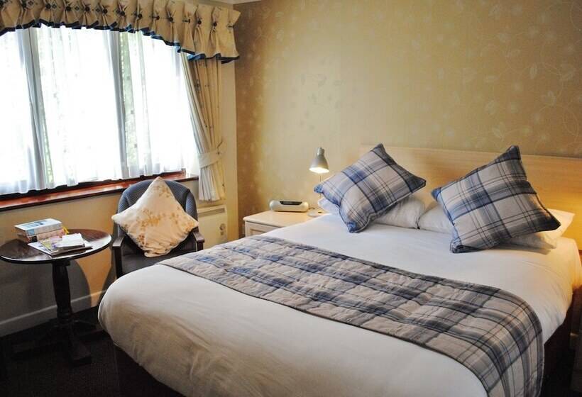 标准间, Marsham Arms Inn