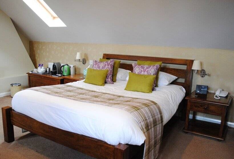 جناح ديلوكس, Marsham Arms Inn