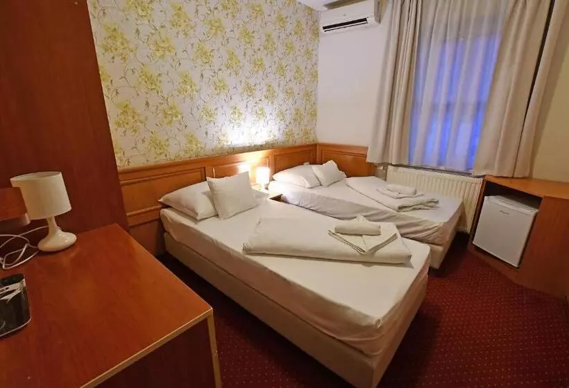 Standardzimmer, Szinbád