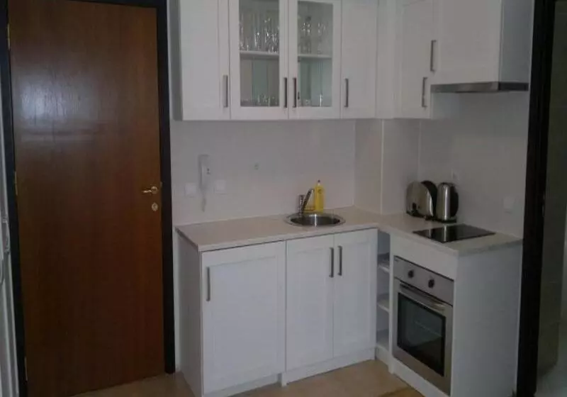 １ベッドルームアパートメント, Persey Flora Apartments