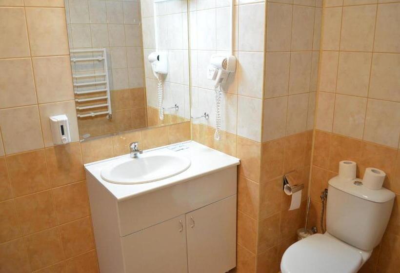 Студия Стандарт, Persey Flora Apartments