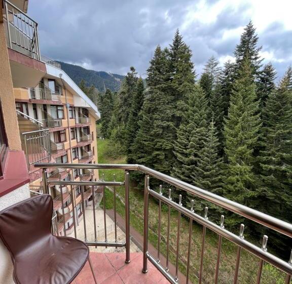 דירת חדר, Persey Flora Apartments