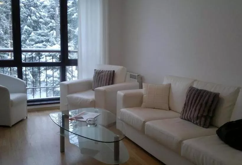 １ベッドルームアパートメント, Persey Flora Apartments