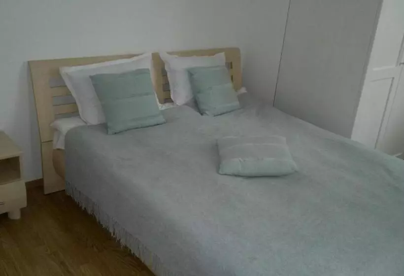 １ベッドルームアパートメント, Persey Flora Apartments