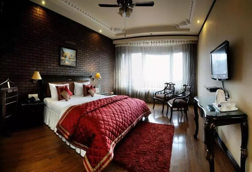 Executive Room