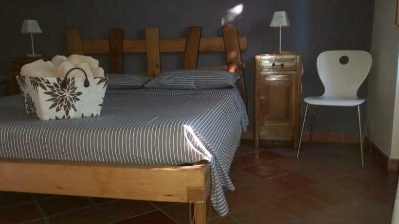 غرفة قياسية رباعية, Azienda Agrituristica La Torretta