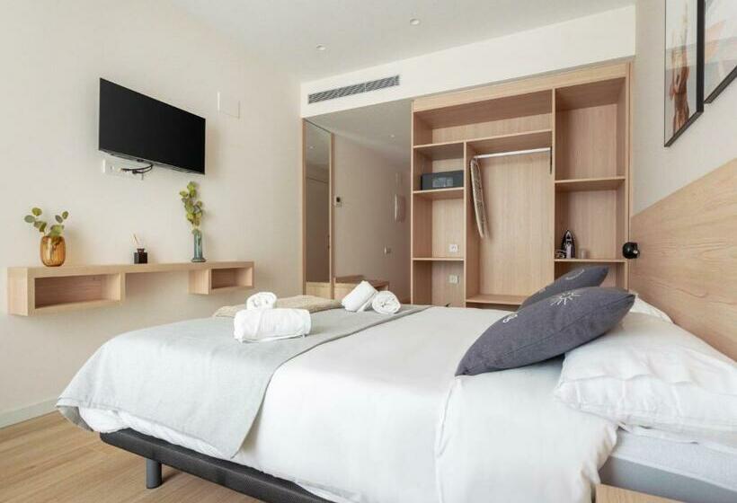 اتاق استاندارد, Limehome Barcelona Carrer De Besalú 82