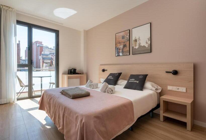 اتاق استاندارد با بالکن, Limehome Barcelona Carrer De Besalú 82