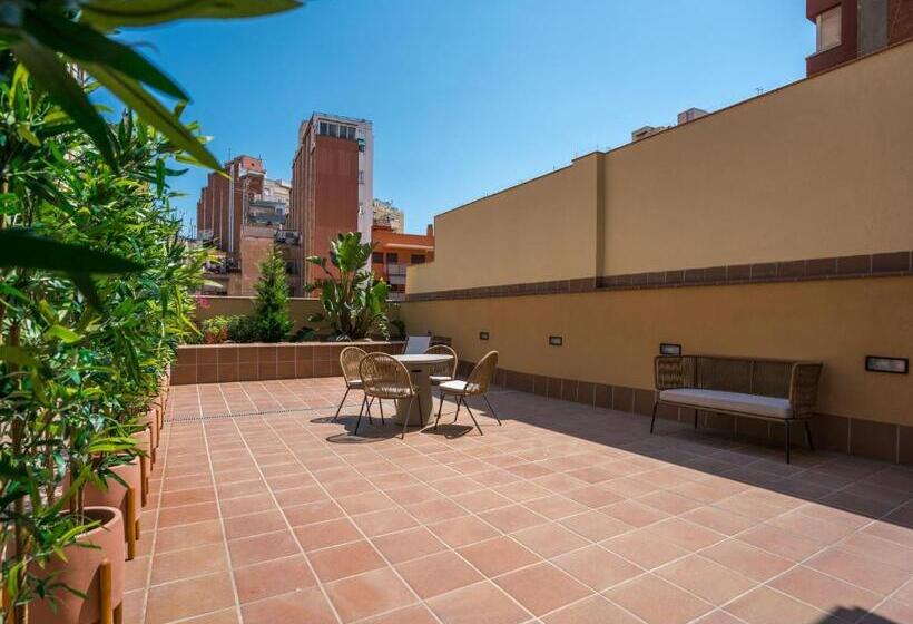 اتاق استاندارد سه نفره, Limehome Barcelona Carrer De Besalú 82