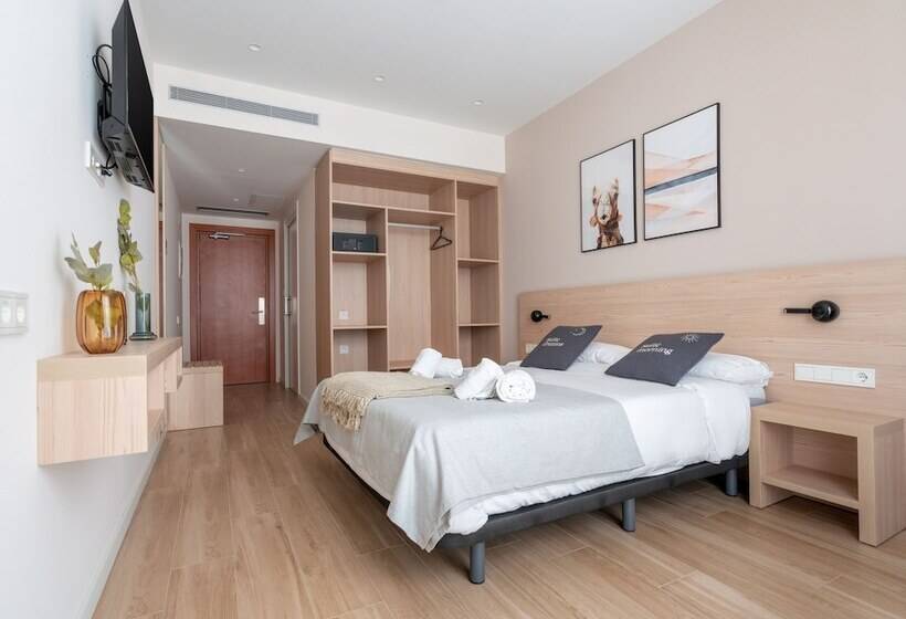 اتاق استاندارد, Limehome Barcelona Carrer De Besalú 82
