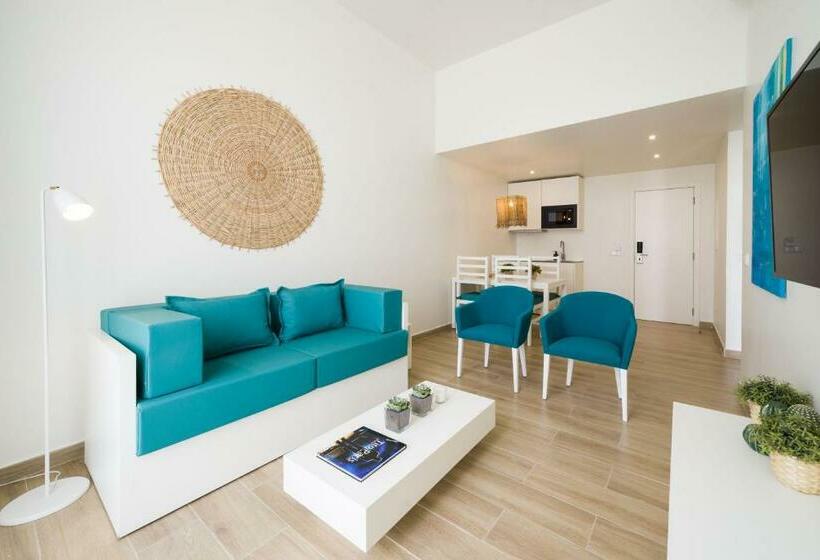 Семейный Номер Deluxe, Oasis Tarrafal Alfandega Suites