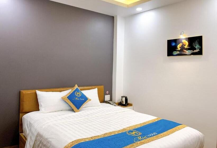 اتاق استاندارد, Mia