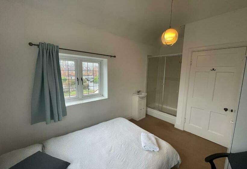 스탠다드 룸, Canford House On Westbury On Trym