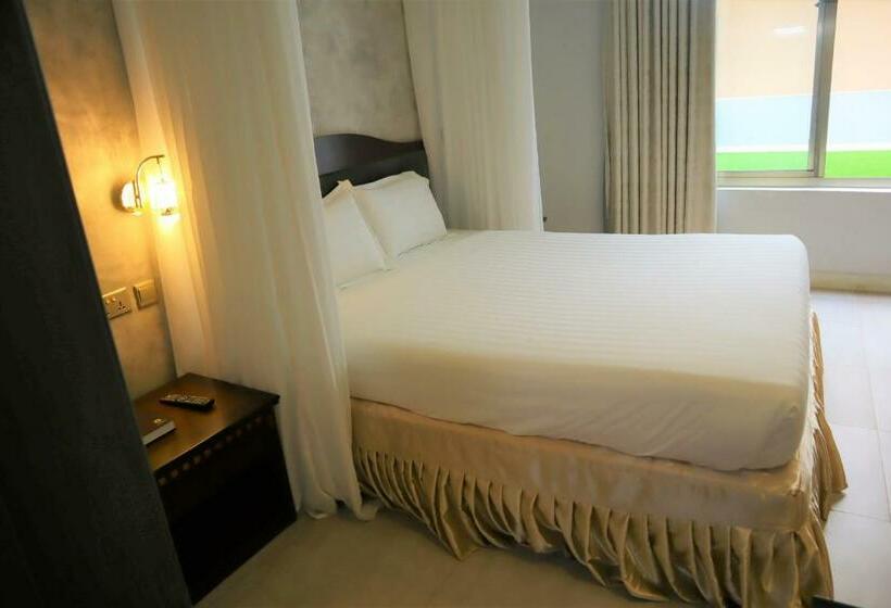 اتاق استاندارد یک نفره, The Voice