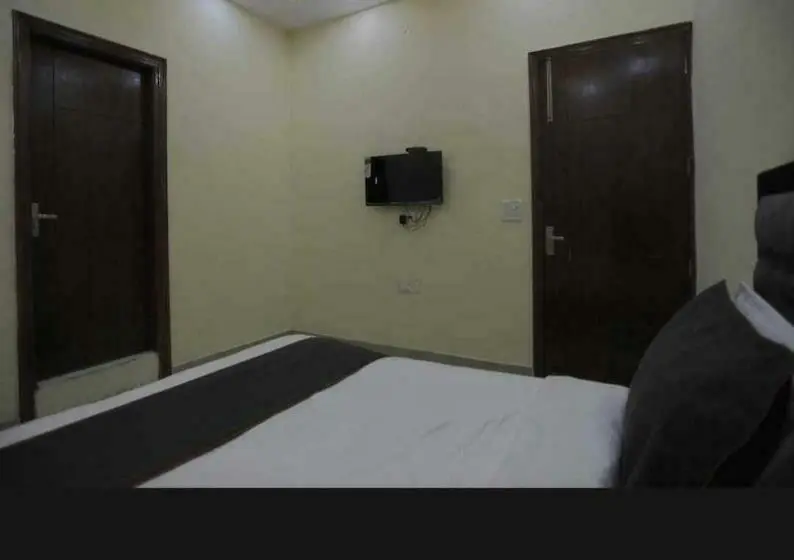 اتاق کلاسیک سه تخته, Oyo 91120 Town Palace