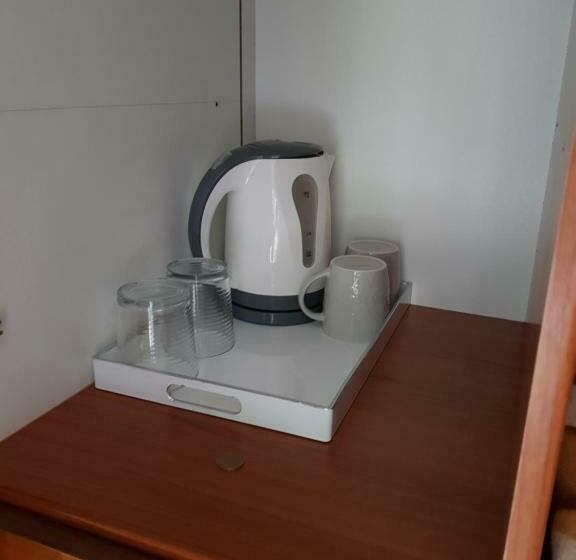 标准间, Casa Apusul Soarelui