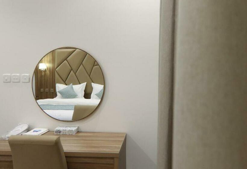 סוויטה משפחתית, شقق كلاس للشقق المخدومة