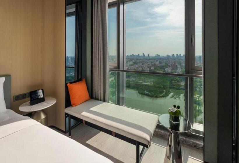 수피리어 스위트, Novotel Shanghai Caohejing
