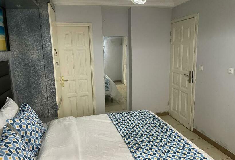 سوییت سوپریور, Résidence Khety