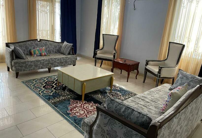 سوییت سوپریور, Résidence Khety