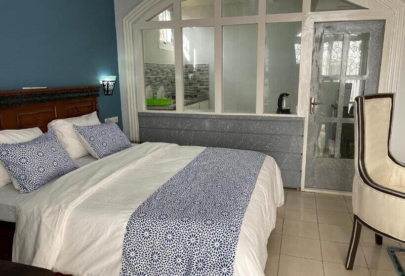 استودیوی سوپریور, Résidence Khety