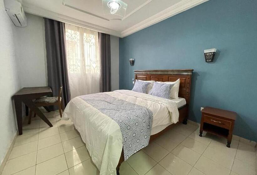 سوییت جونیور, Résidence Khety