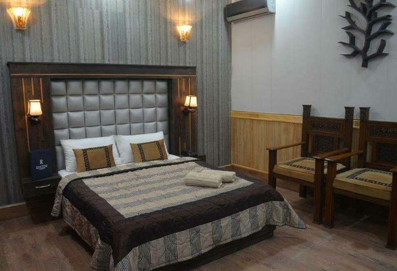 اتاق سوپریور, Park Hotel Gilgit