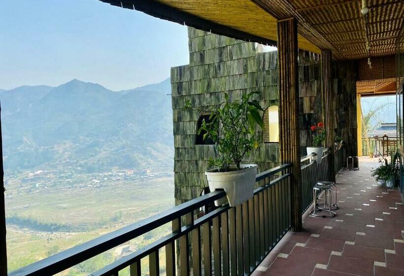 اتاق لوکس خانوادگی, Arista Homestay