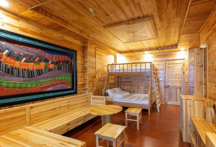 اتاق لوکس خانوادگی, Arista Homestay