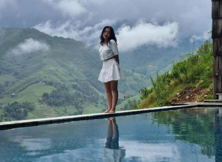 اتاق لوکس خانوادگی, Arista Homestay