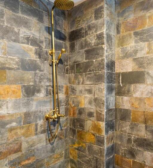 اتاق استاندارد با چشمانداز, Arista Homestay