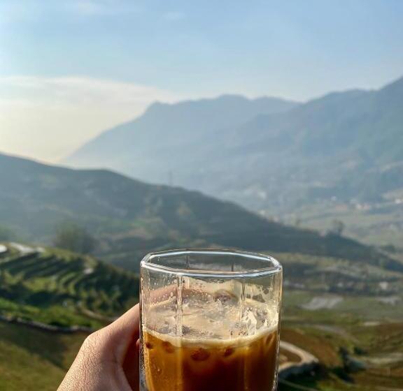 اتاق لوکس, Arista Homestay