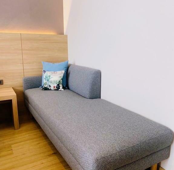 キングサイズベッドのスタンダードルーム, Wisma Ratchaburi